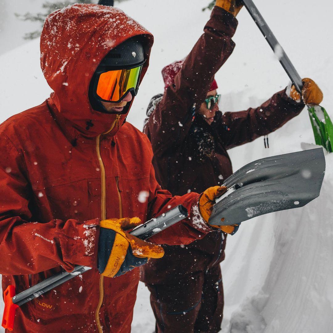  BCA Dozer 2T Avalanche Shovel